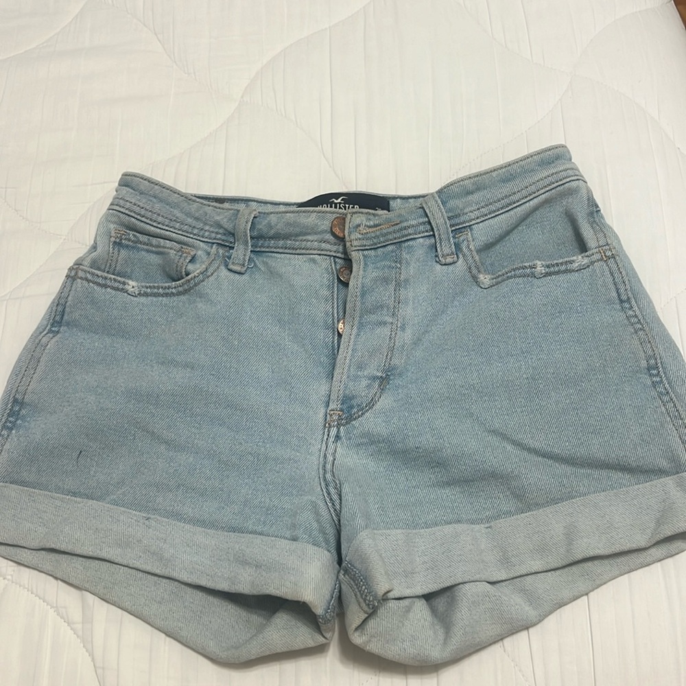 Hollister high rise shorts